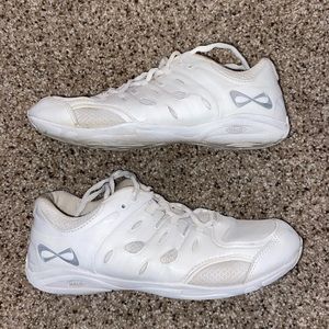 ✨ Nfinity Halo Defiance cheer shoes ✨
